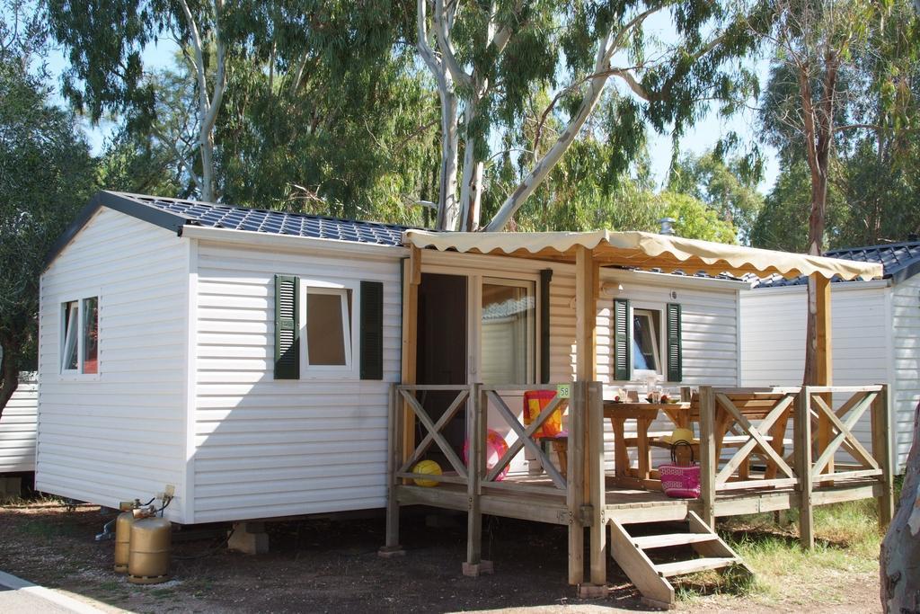 Camping Les Palmiers 히에레 객실 사진